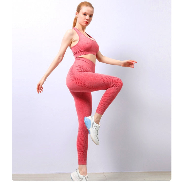 Seamless Women's Yoga Set - TRNDSETR