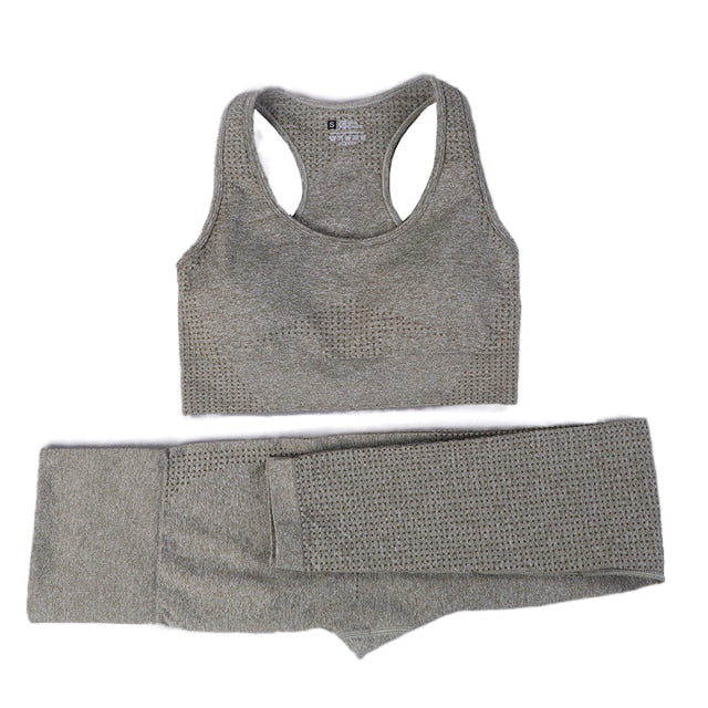 Seamless Women's Yoga Set - TRNDSETR