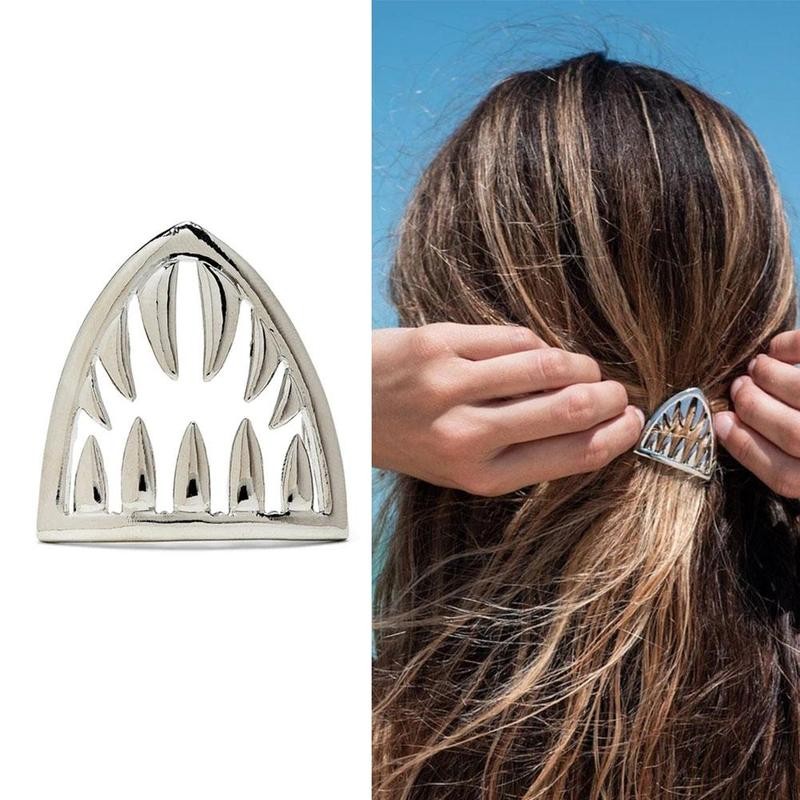 Shark Jaw Hair Barrette - TRNDSETR